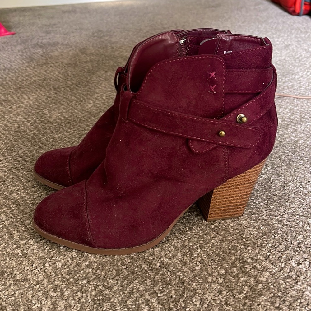 Charlotte Russe- HARO